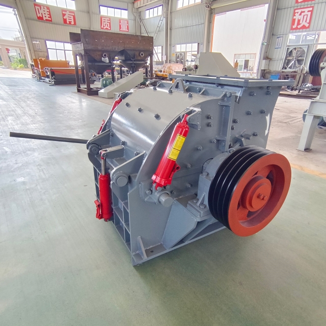 Stone Hammer Crusher Kuat, Efektif, dan Hemat Energi yang menarik perhatian